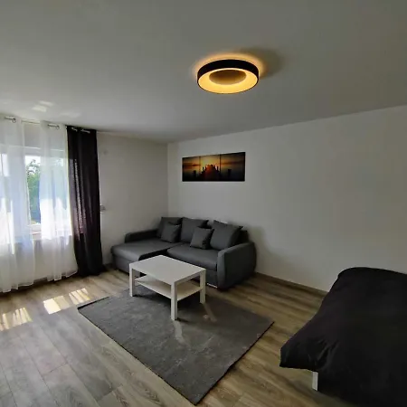 Pleasant Apartment In Koenigswinter With Terrace 아파트 코니그스빈터