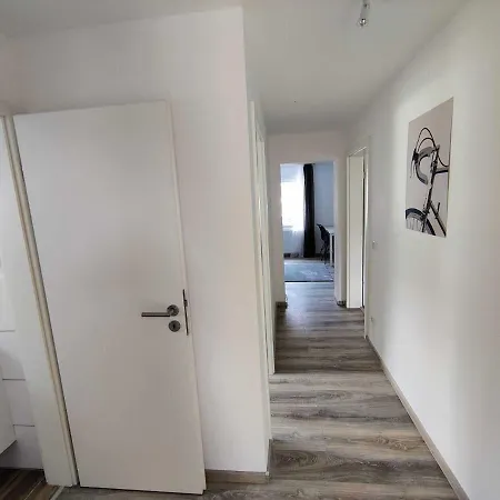 Pleasant Apartment In Koenigswinter With Terrace 아파트 코니그스빈터