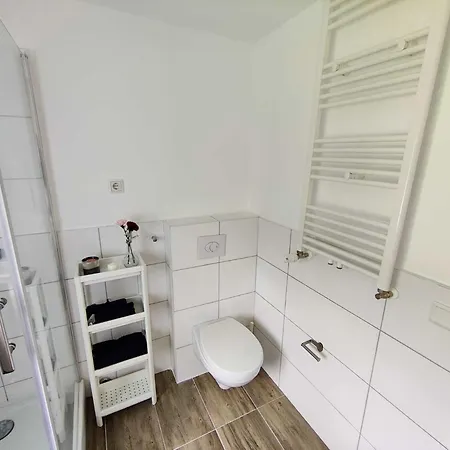 Pleasant Apartment In Koenigswinter With Terrace 아파트 코니그스빈터